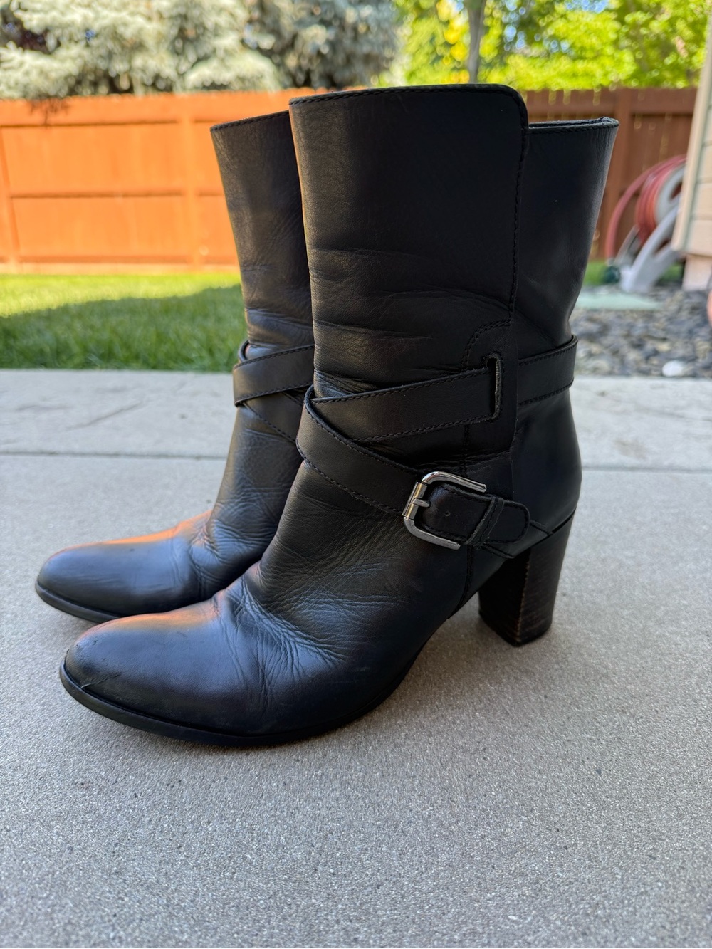 Sesto Meucci Black Leather Boots Womens 9M MidCalf Strap Buckle Block Heel Italy